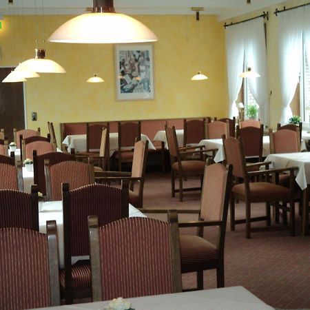Hotel An Der Ilse Lemgo Bagian luar foto